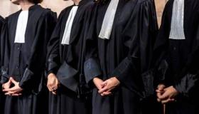 الحكومة تصادق على مشروع القانون المتعلق بتنظيم مهنة المحاماة ..