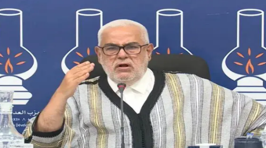 بنكيران يرفض لقاء المنصوري بمقر “البام” ويؤكد تمسك حزبه بالمعارضة..