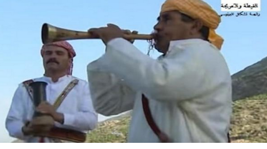 من عبق تراث قبيلة البرانس وتعبيرها الفني رقصة “الهيت” أو “تشكلل”..