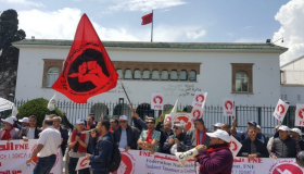 نقابة : لا لابتزاز ملف الأساتذة الموقوفين على خلفية حقهم في الإضراب