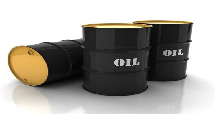 تراجعاً في اسعار النفط عقب إعلان إيران الإبقاء على مضيق هرمز مفتوحاً..