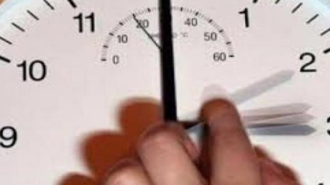 هل يلغي المغرب العمل بالتوقيت الصيفي تماشيا مع القرار الأوروبي الجديد؟