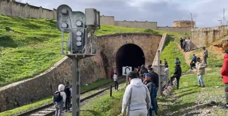 مصرع شخص دهسا في حادث مأساوي بنفق”باب فتوح”للقطار بمدينة فاس ..