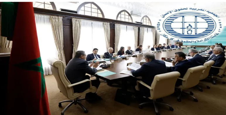 مليار و500 مليون تعويضات مغادرة الوزراء بعيون حقوق الانسان ..